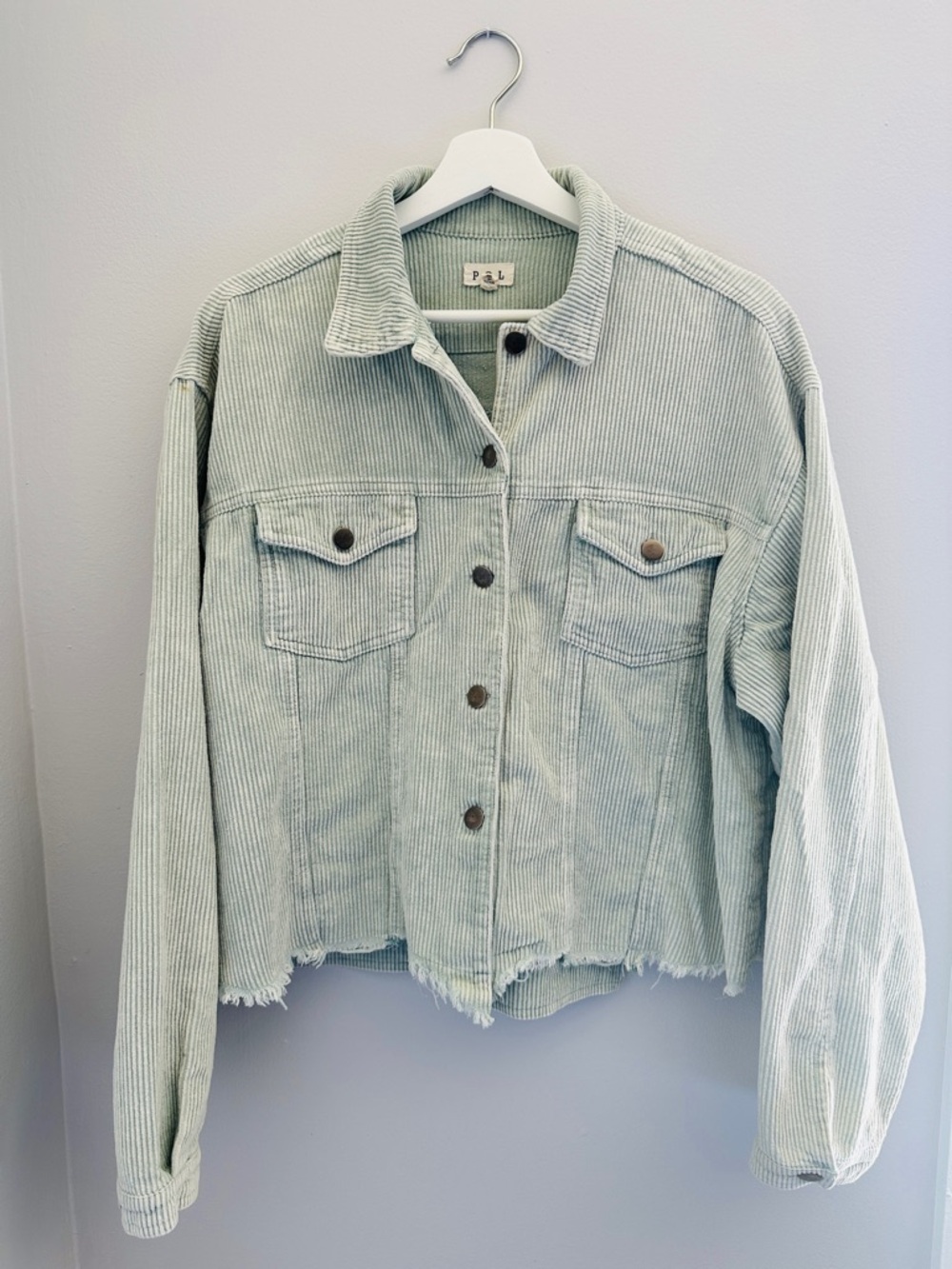 POL: Women's Sage Corduroy Trucker Jacket size large